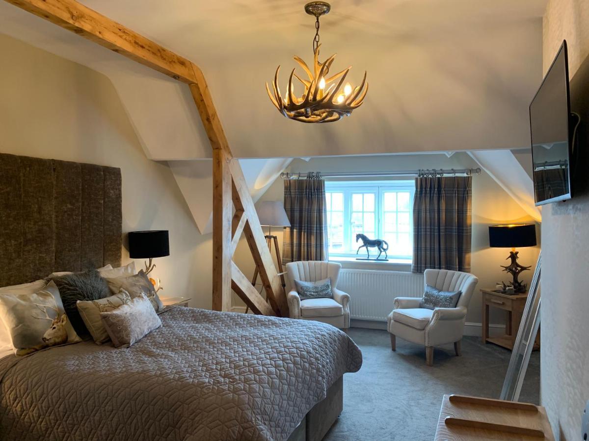 The Wheatsheaf Hotel, Sandbach Eksteriør billede